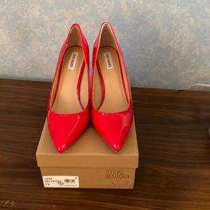 Steve Madden womens 13 red patent Luisa new in box